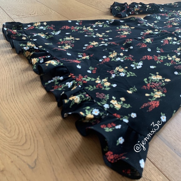 ❌[SOLD]❌Reformation Laurelei Dress || Vionnett - Picture 13 of 16